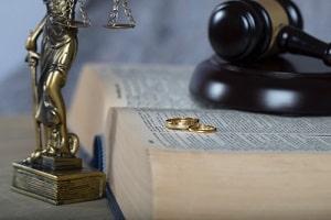 Yorkville spousal maintenance attorney