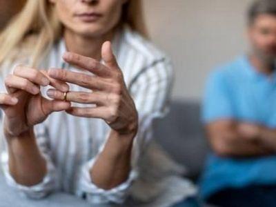 IL divorce lawyer