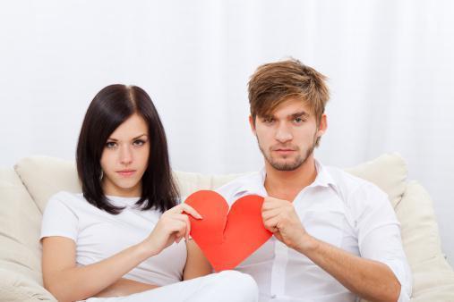 Signs a Divorce May Be Imminent, divorce, signs of divorce, family law, DuPage County Divorce Lawyer, divorce process